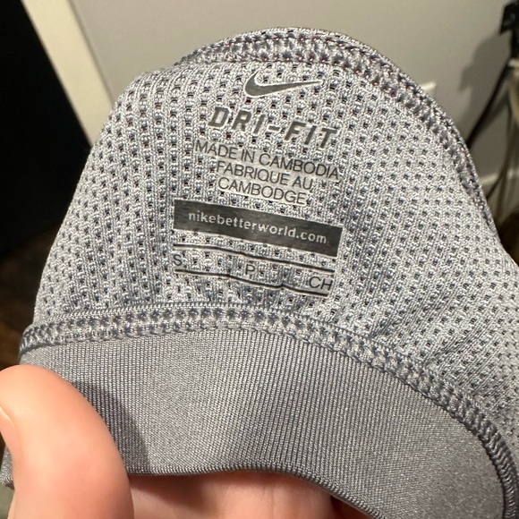 Nike Dry Fit coral dual-color tank top - Picture 4 of 4